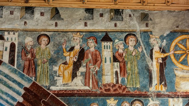 Ausschnitt aus der Georgslegende in der Kirche St. Georg in Rhäzüns Ausschnitt aus der Georgslegende in der Kirche St. Georg in Rhäzüns