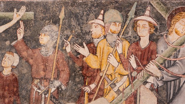 Waffen und Ausrüstung weisen auf das 14. Jahrhundert Waffen und Ausrüstung weisen auf das 14. Jahrhundert in der Passion in Waltensburg